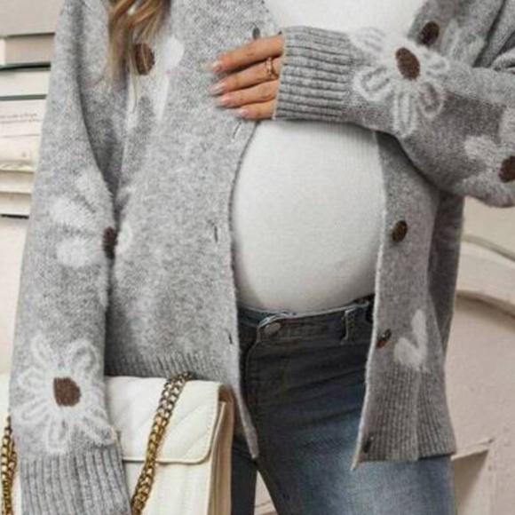 Maternity  Floral Print Fuzzy Button Down Cardigan - Picture 3 of 3